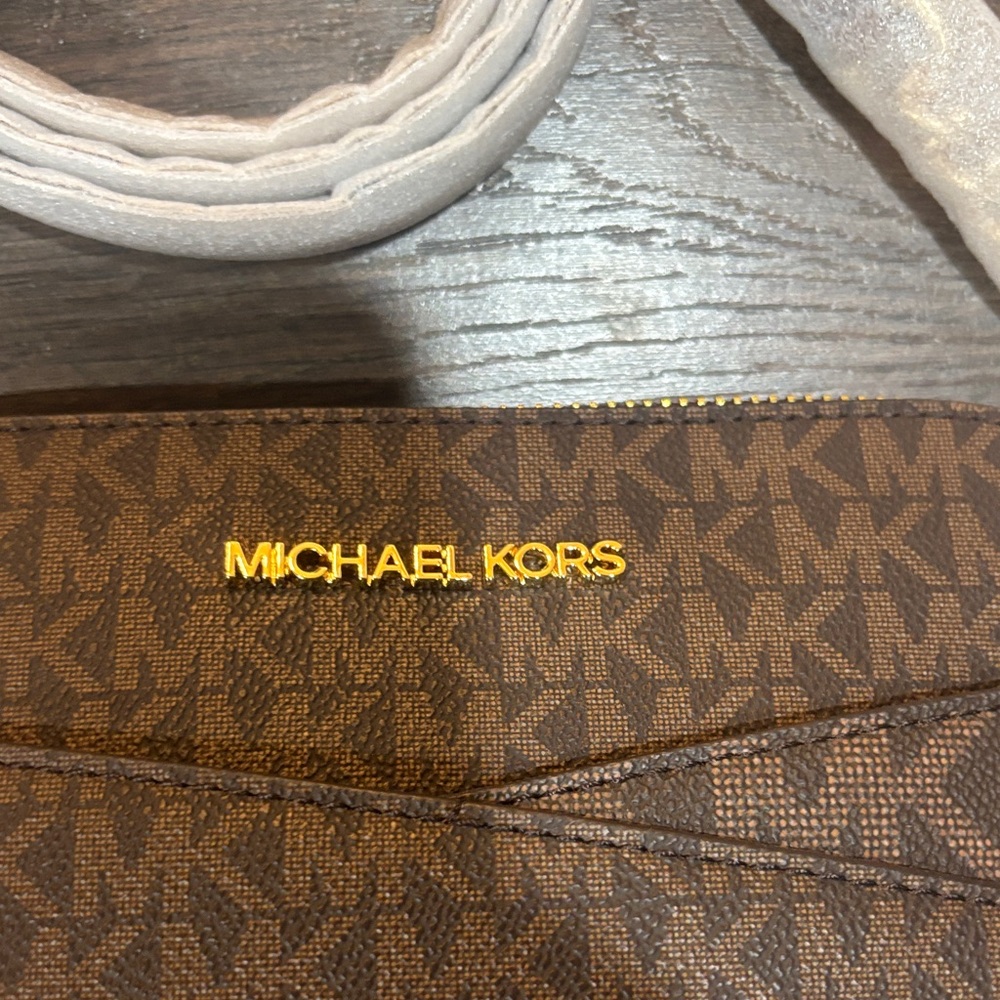Michael Kors Brown MK Logo Crossbody Bag with Gold Hardware - Picture 3 of 6